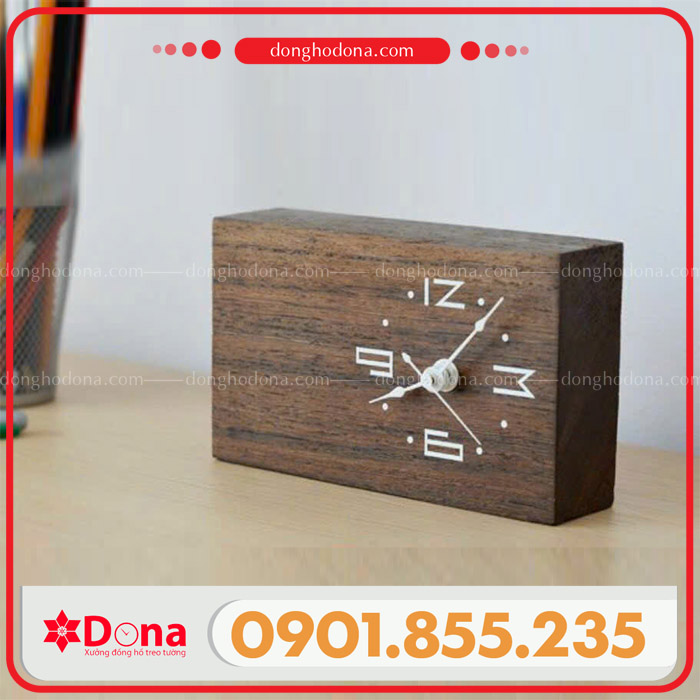 Đồng hồ nguyên khối để bàn