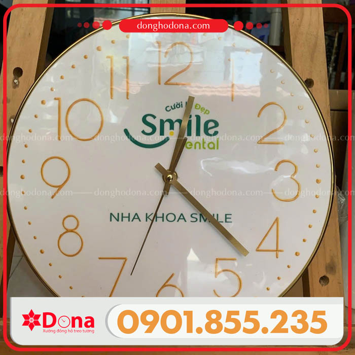 Đồng hồ tráng gương