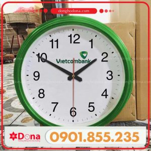 Đồng hồ xanh Vietcombank