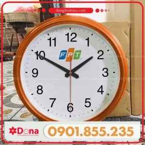 Đồng hồ FPT quà tặng