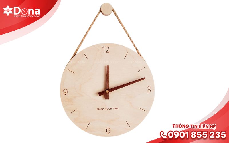 Đồng hồ gỗ vintage treo tường