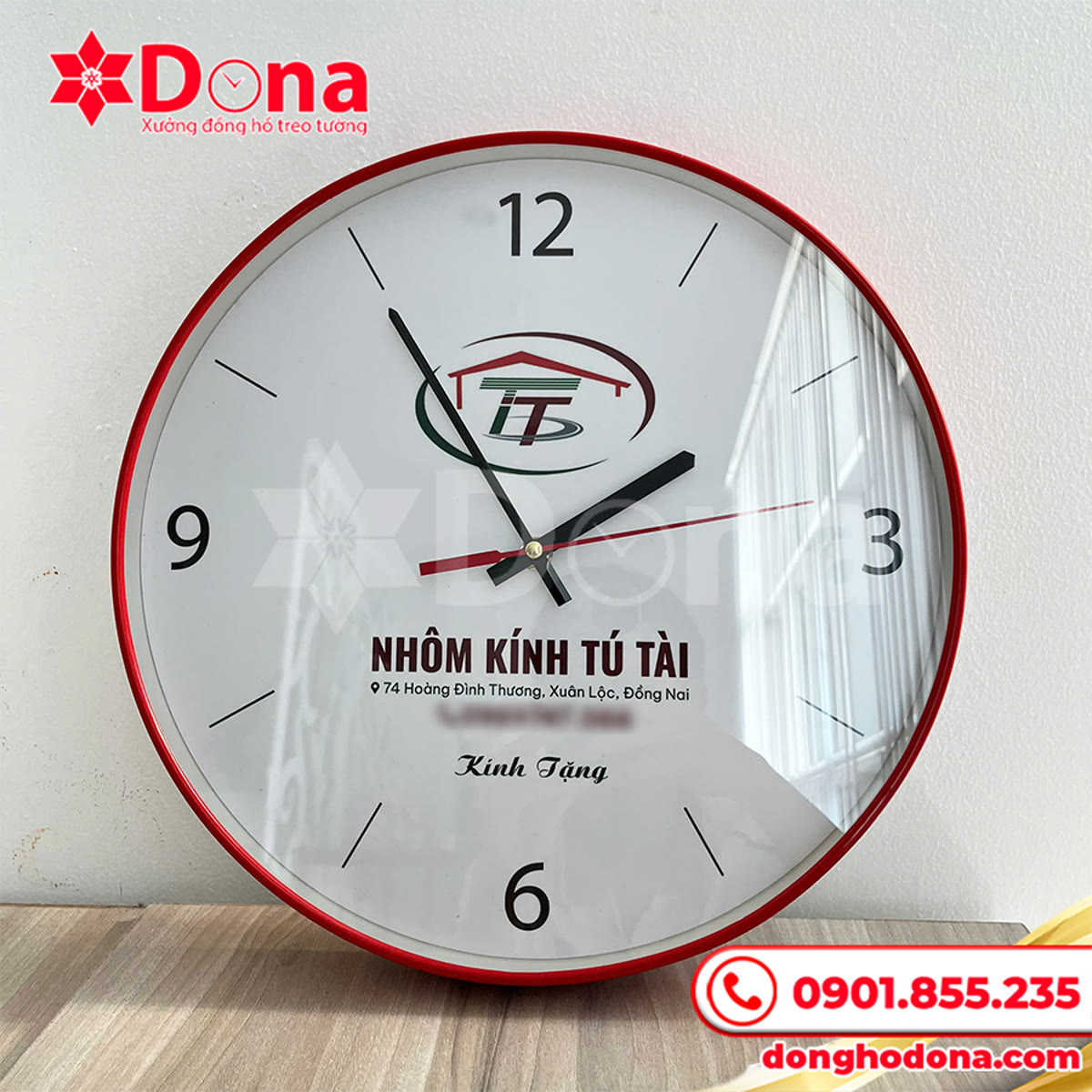 Đồng hồ treo tường in logo Nhôm Kính Tú Tài - hình ảnh dự án 1