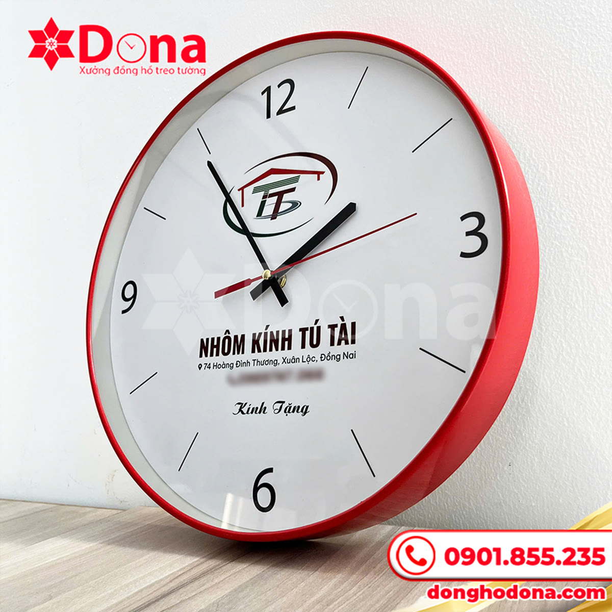 Đồng hồ treo tường in logo Nhôm Kính Tú Tài - hình ảnh dự án 9
